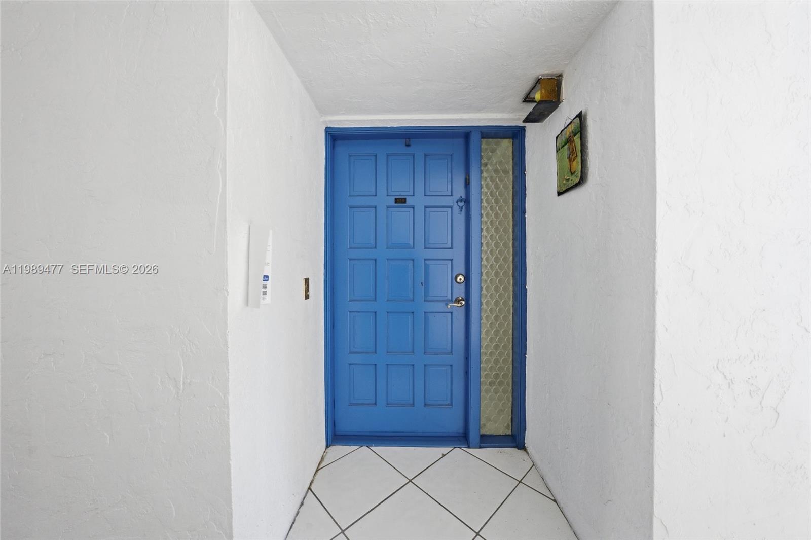 FALLS OF INVERRARY - Residential