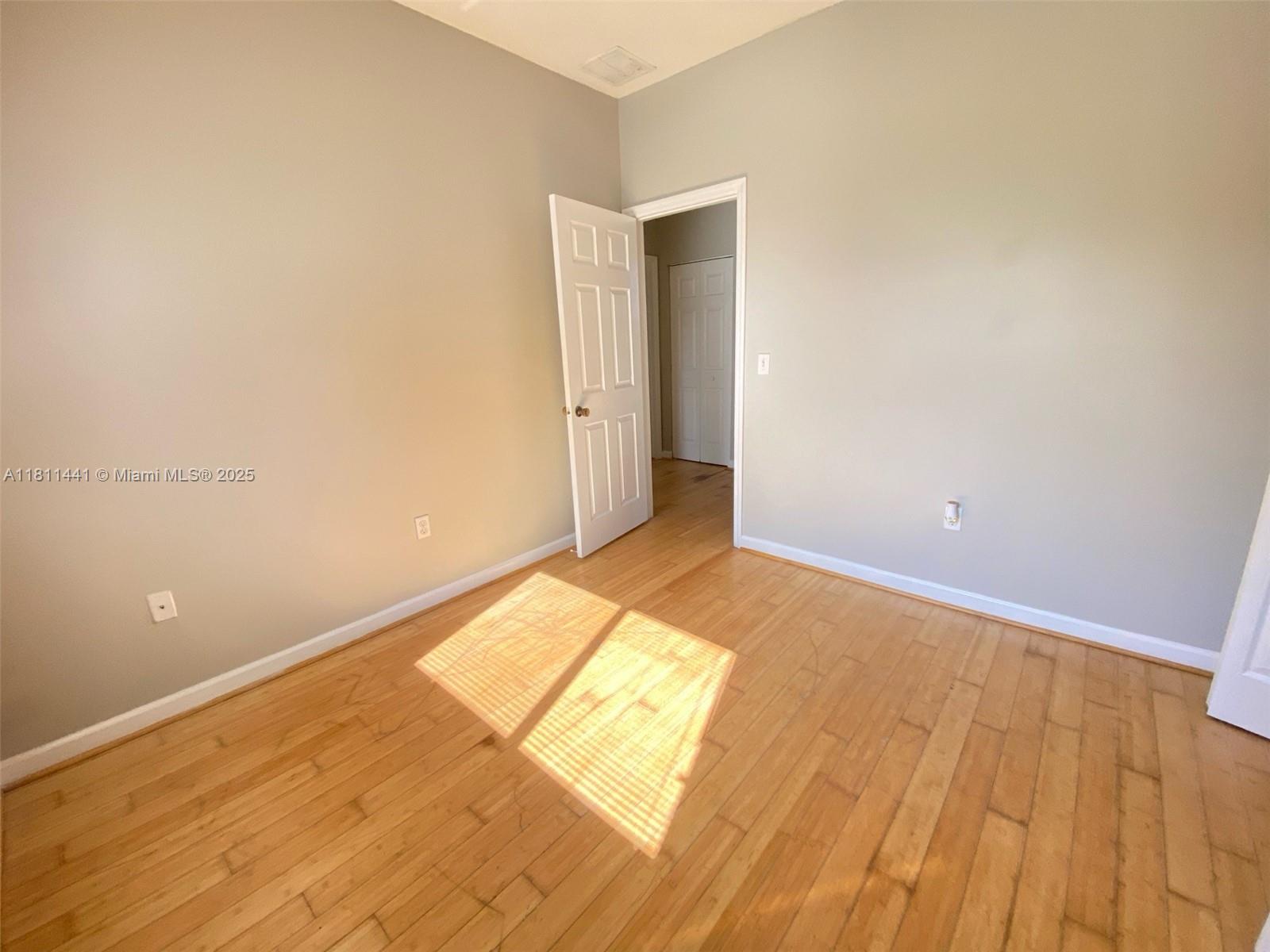 MARIANAS HOMES - Residential