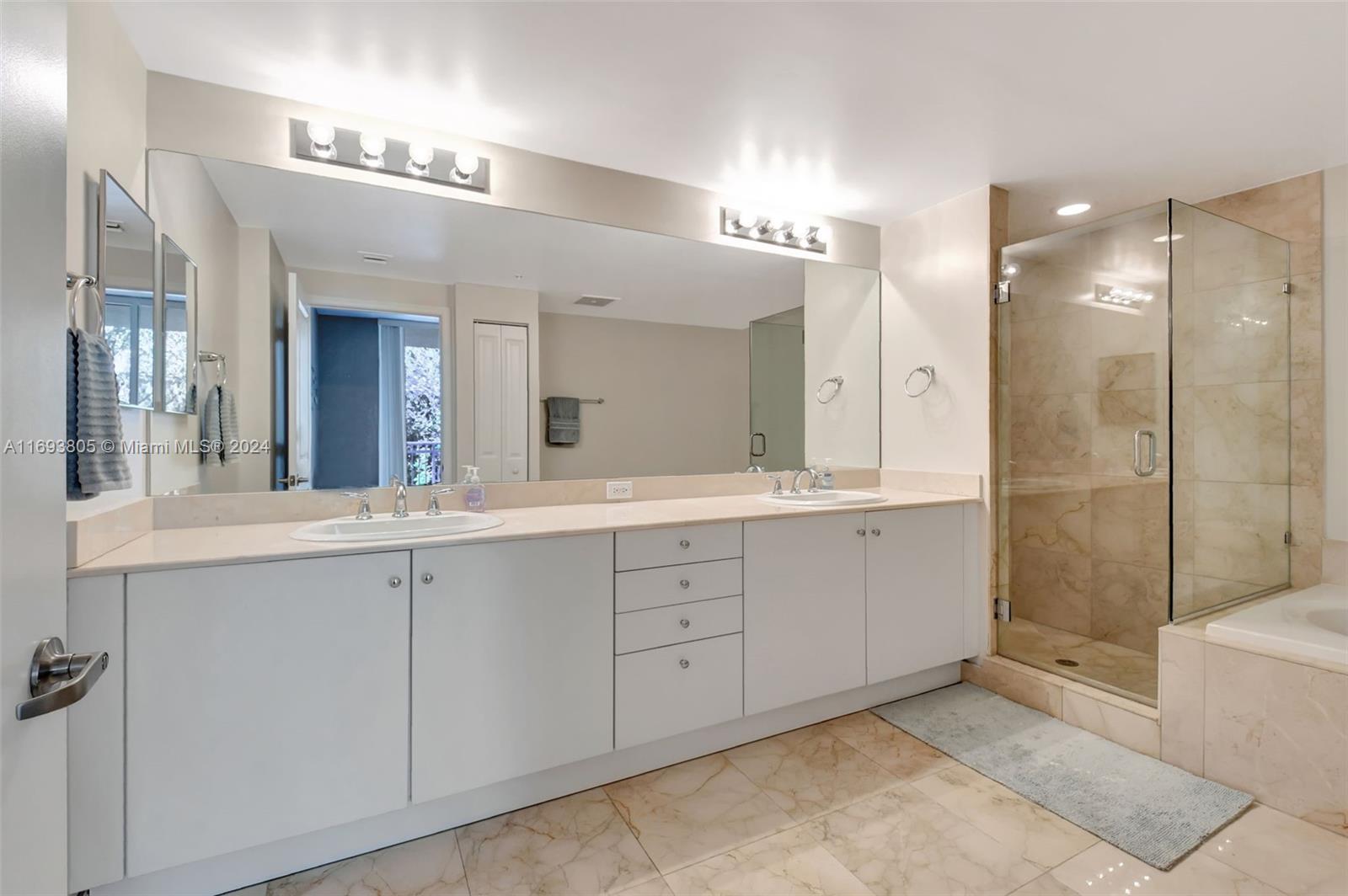 CASA COSTA CONDO - Residential