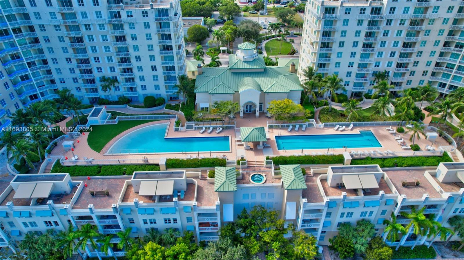 CASA COSTA CONDO - Residential