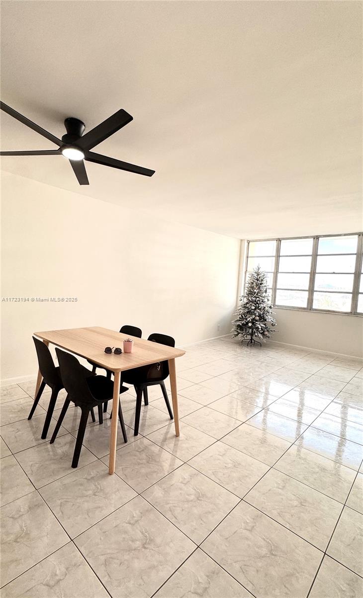 IMPERIAL TOWERS CONDO - Residential