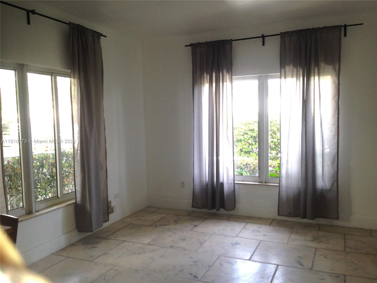 ENCLAVE ON THE BAY CONDO - Residential Lease