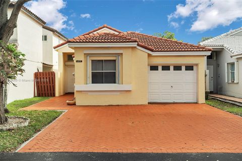 11473 SW 72nd Ter Miami FL 33173