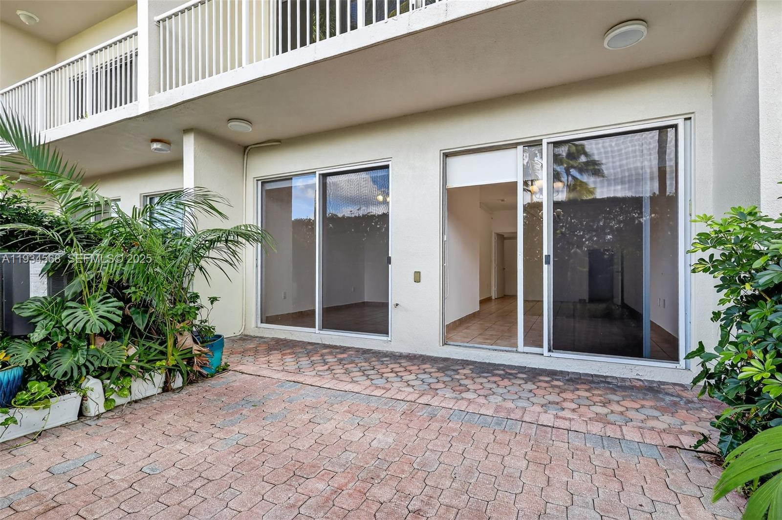 MARINA COVE AT HARBOR VIL - Residential