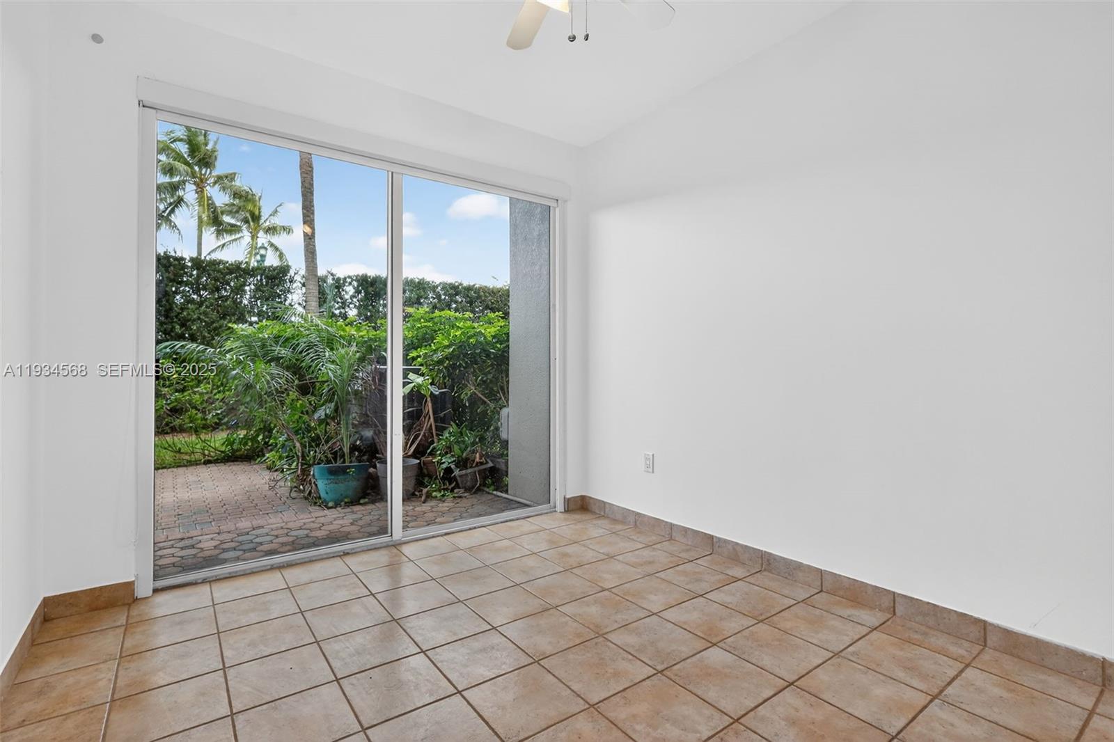 MARINA COVE AT HARBOR VIL - Residential