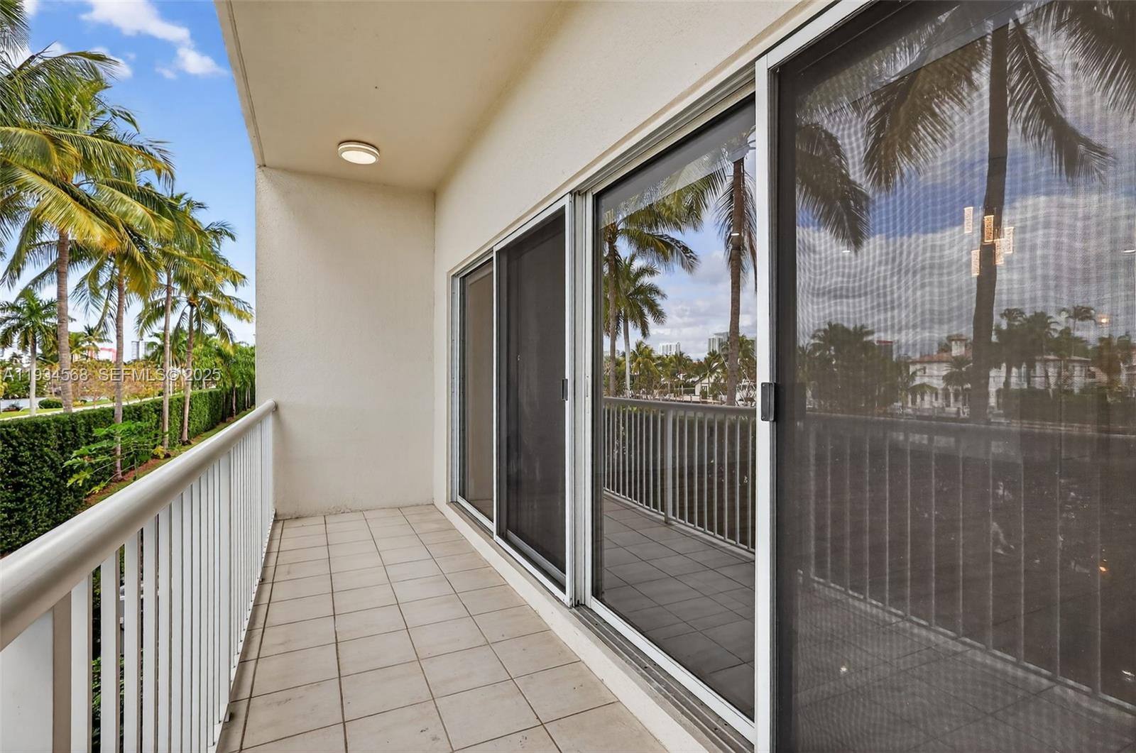 MARINA COVE AT HARBOR VIL - Residential