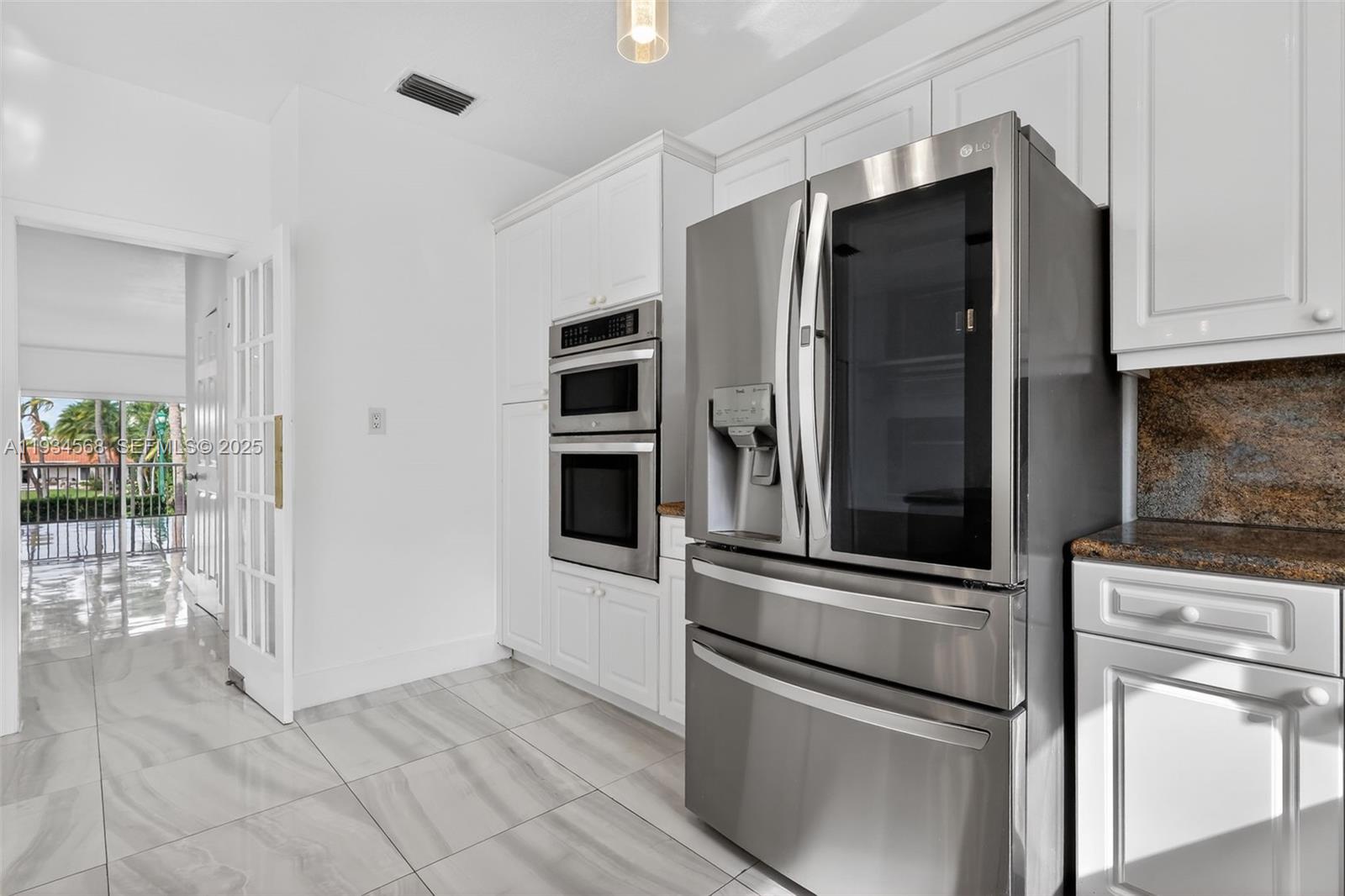 MARINA COVE AT HARBOR VIL - Residential