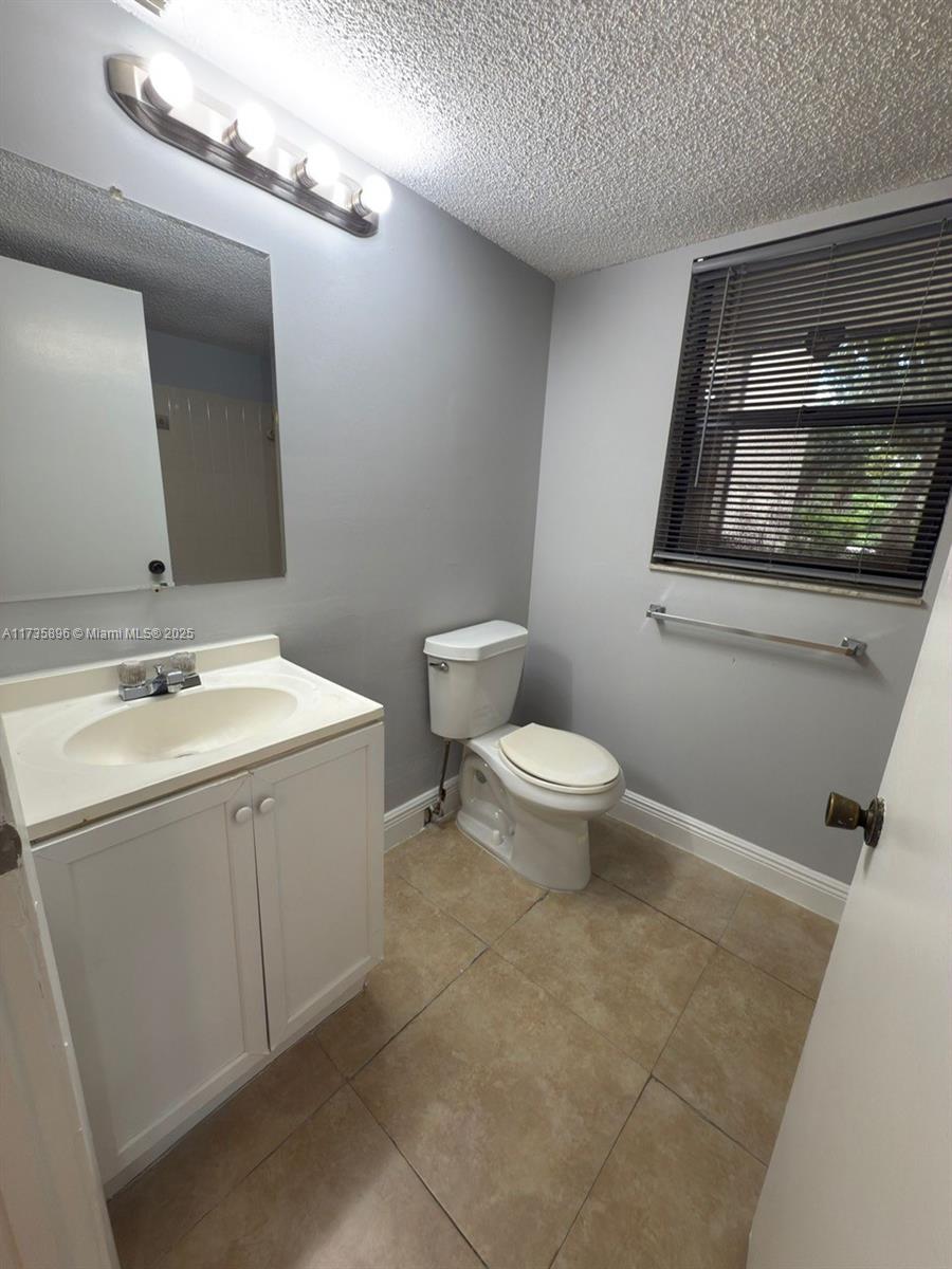 PALM AIRE GARDENS CONDO - Residential