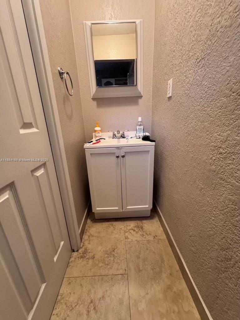 MIAMI GATEWAY REV - Residential