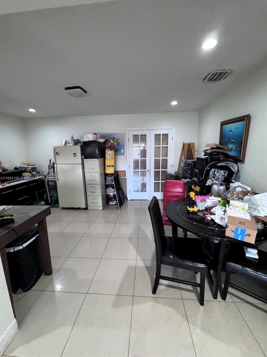 MIAMI GATEWAY REV - Residential