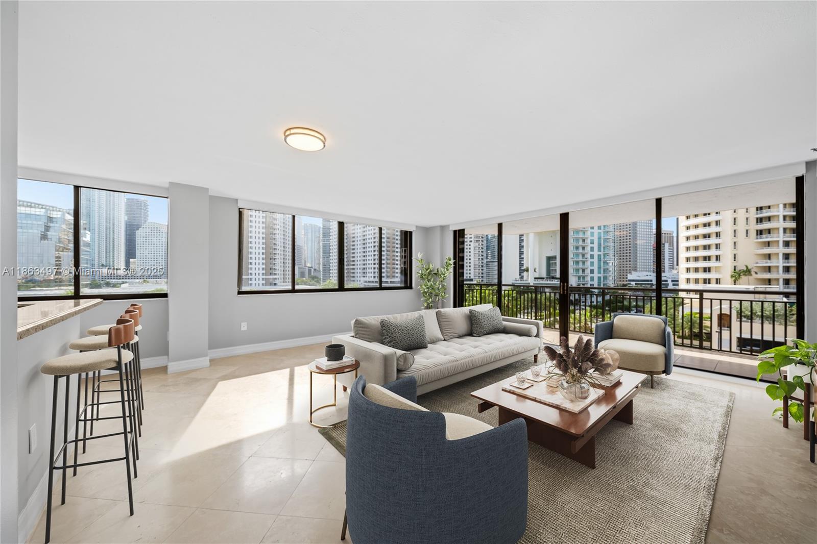 540 Brickell Key Dr 815