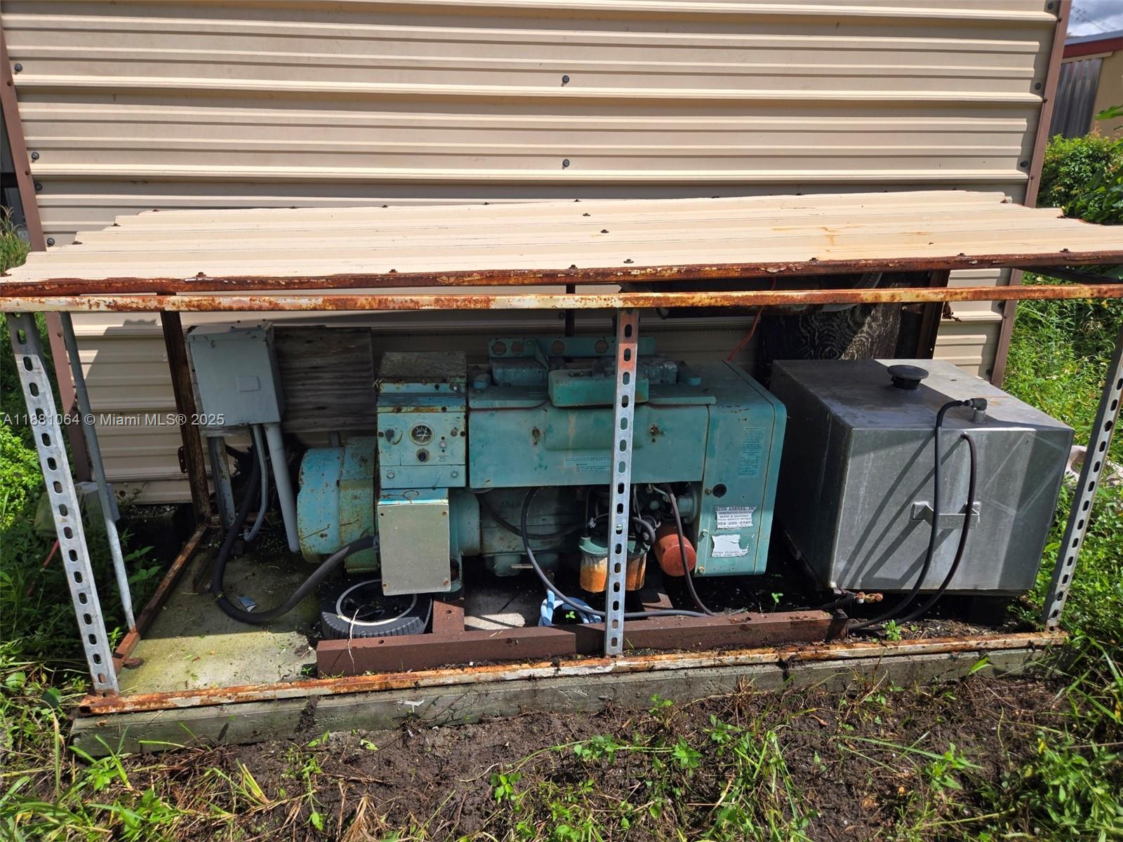 BROADVIEW PARK SEC 4 - Residential