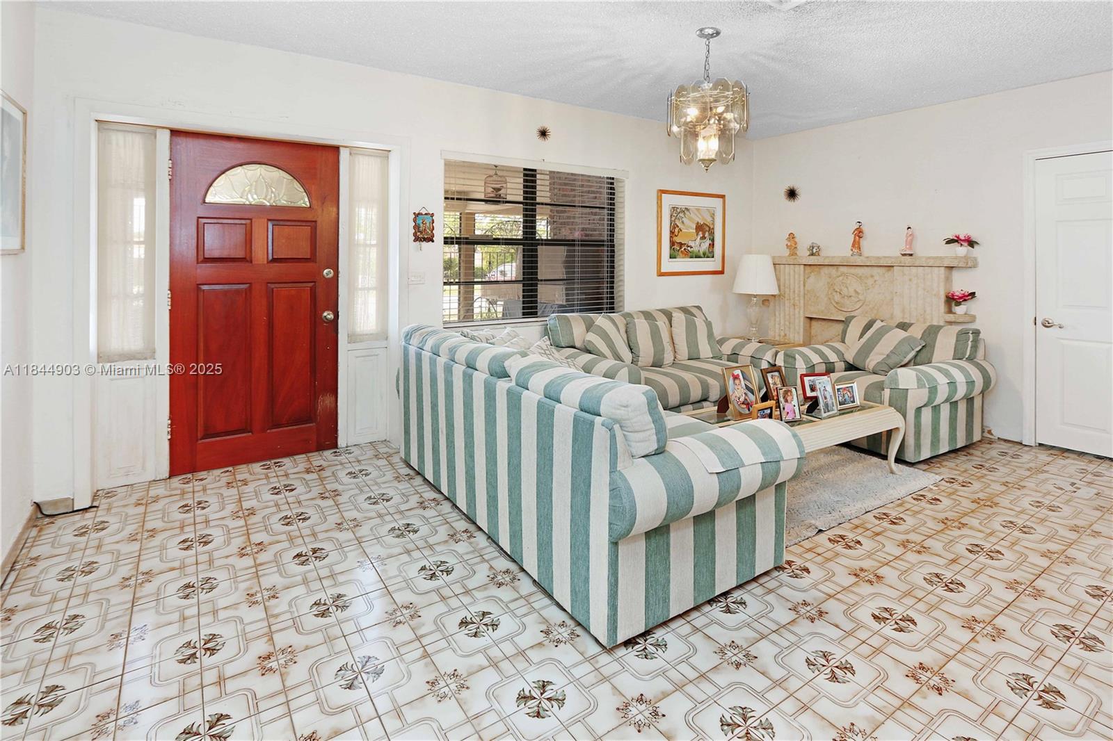 HIALEAH 12TH ADDN REV & A - Residential