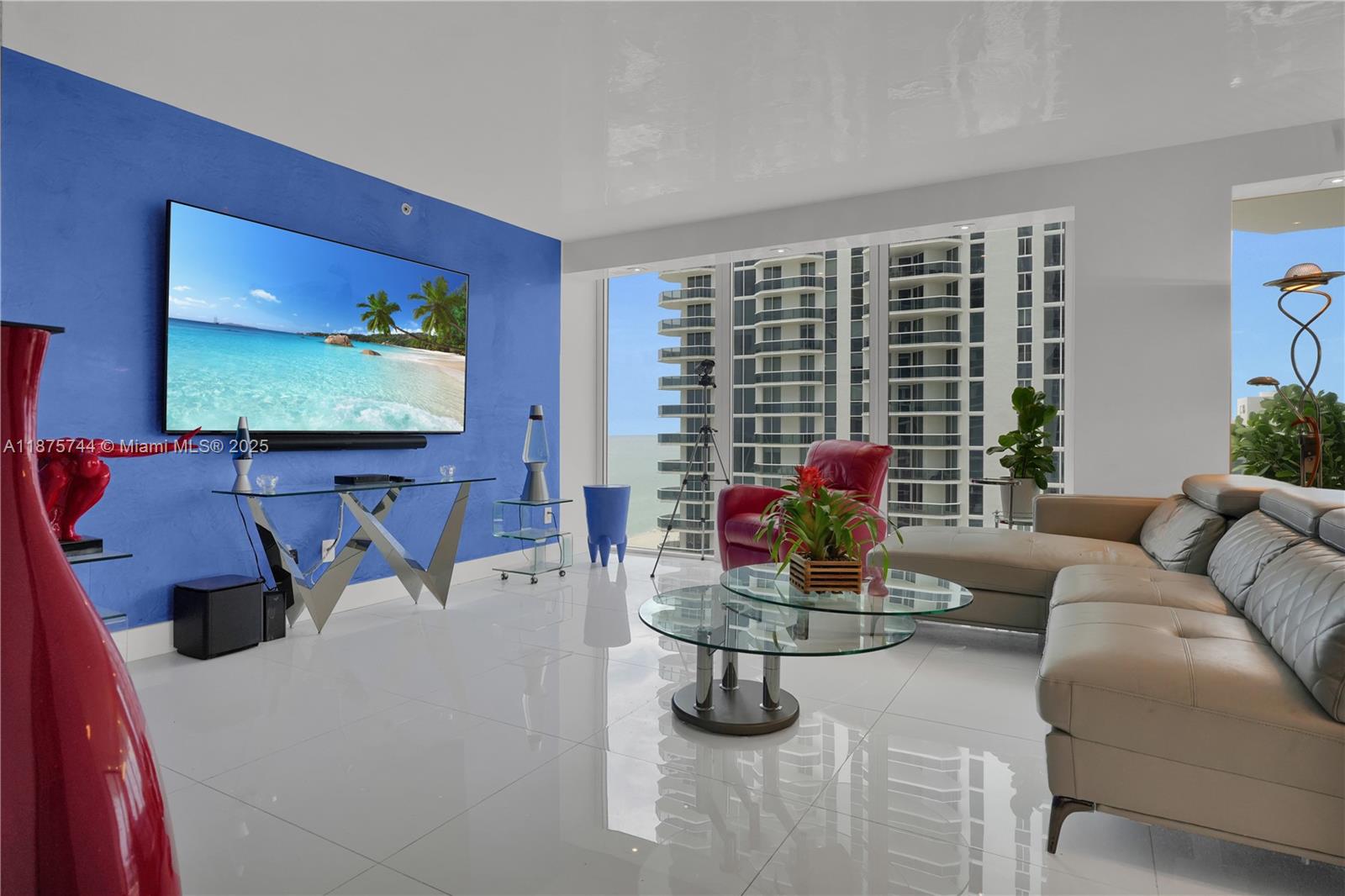 BLUE DIAMOND CONDO - Residential
