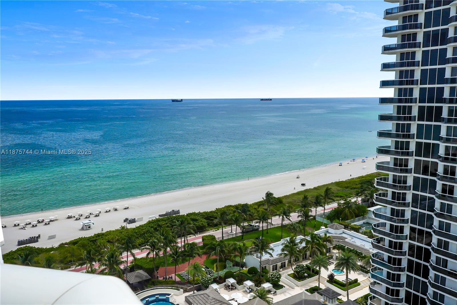 BLUE DIAMOND CONDO - Residential