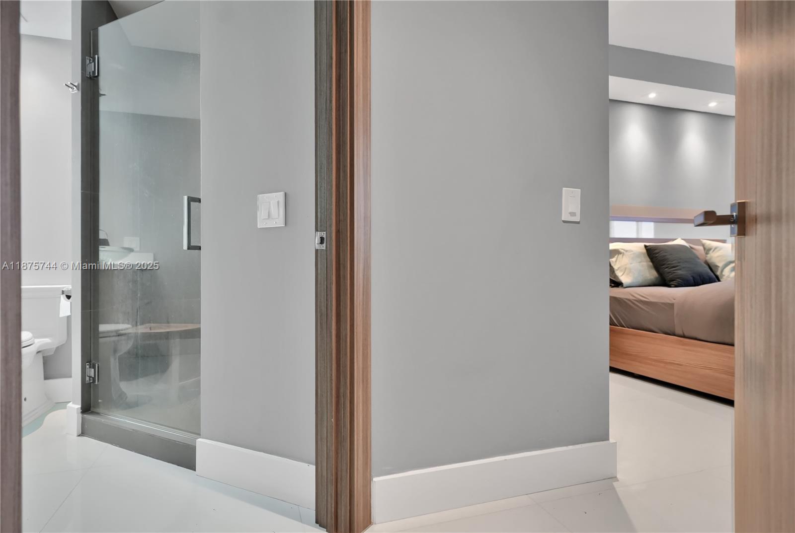 BLUE DIAMOND CONDO - Residential