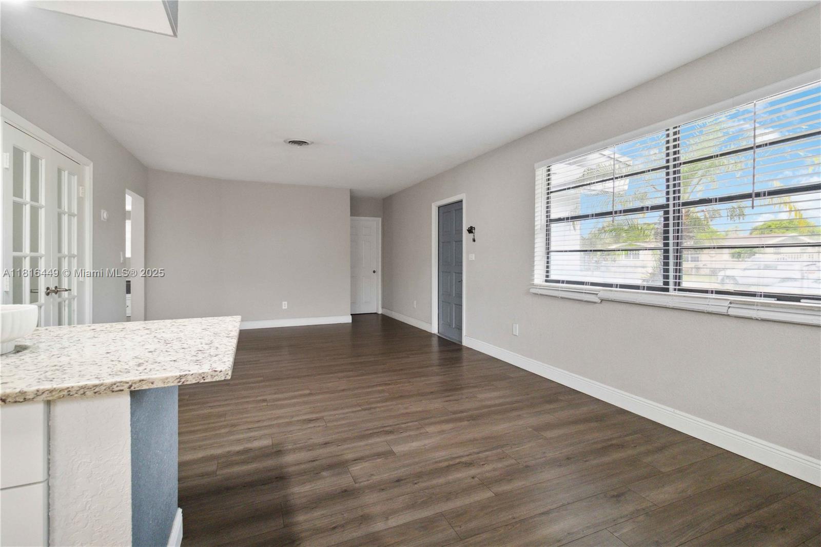 PALMLAND HOMES SOUTH NO T - Residential