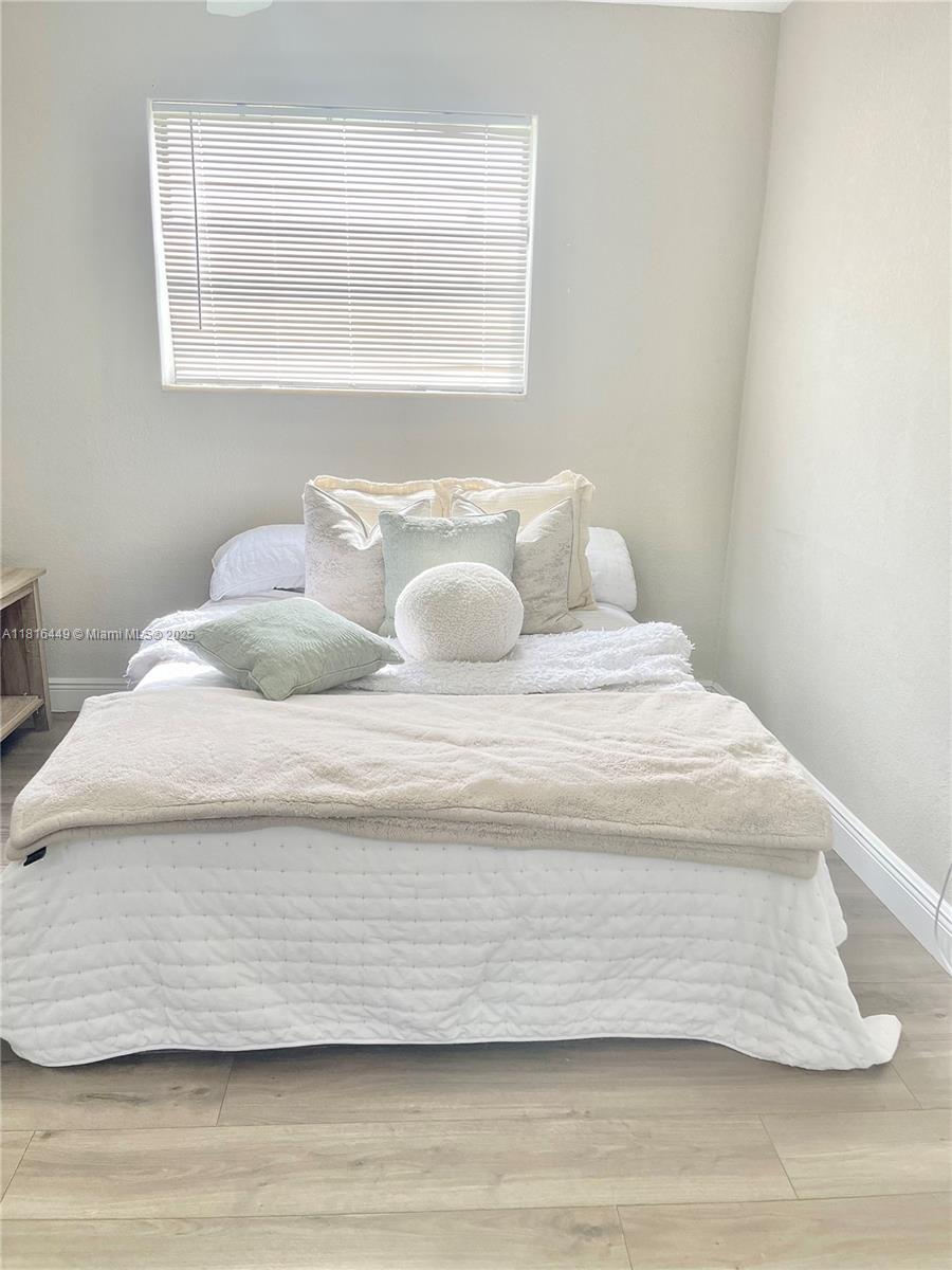 PALMLAND HOMES SOUTH NO T - Residential