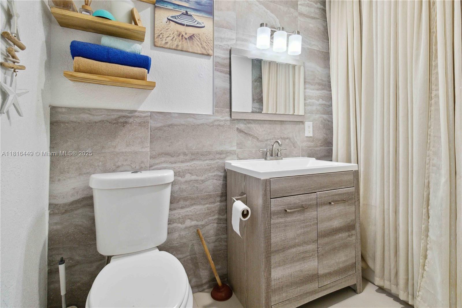 PALMLAND HOMES SOUTH NO T - Residential