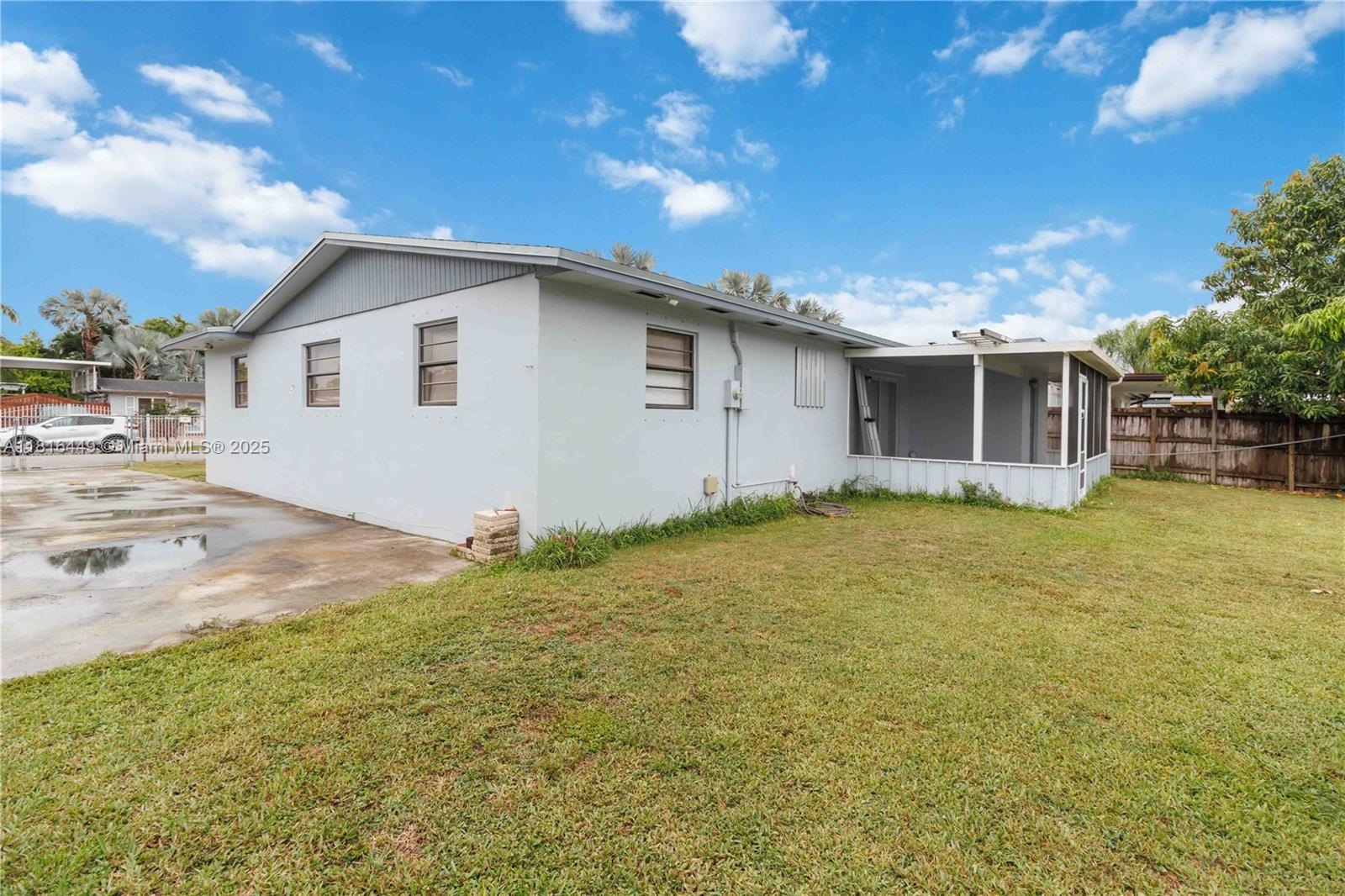 PALMLAND HOMES SOUTH NO T - Residential