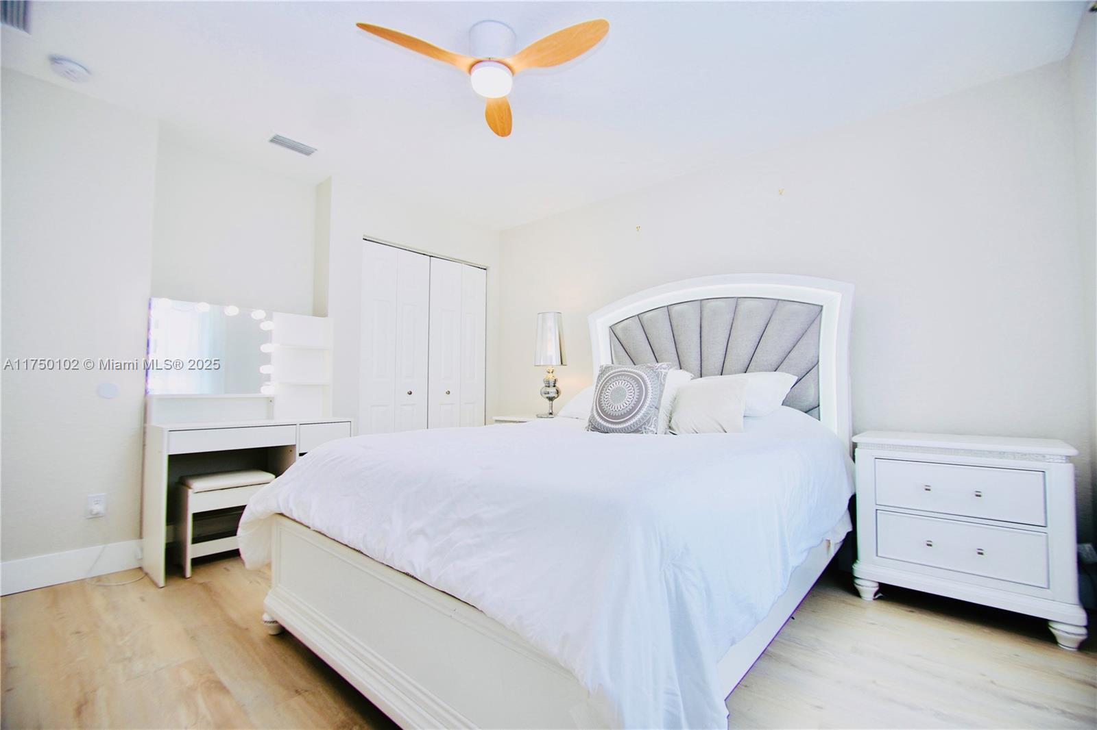 DELRAY TOWN OF - Residential Lease