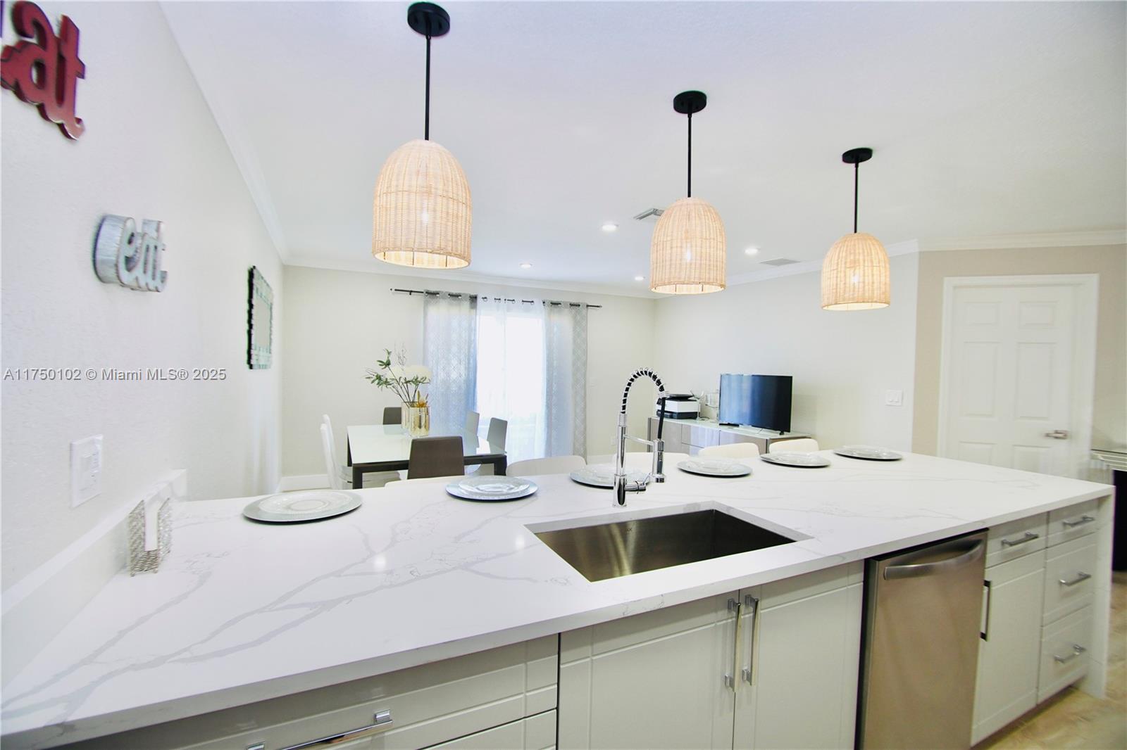 DELRAY TOWN OF - Residential Lease