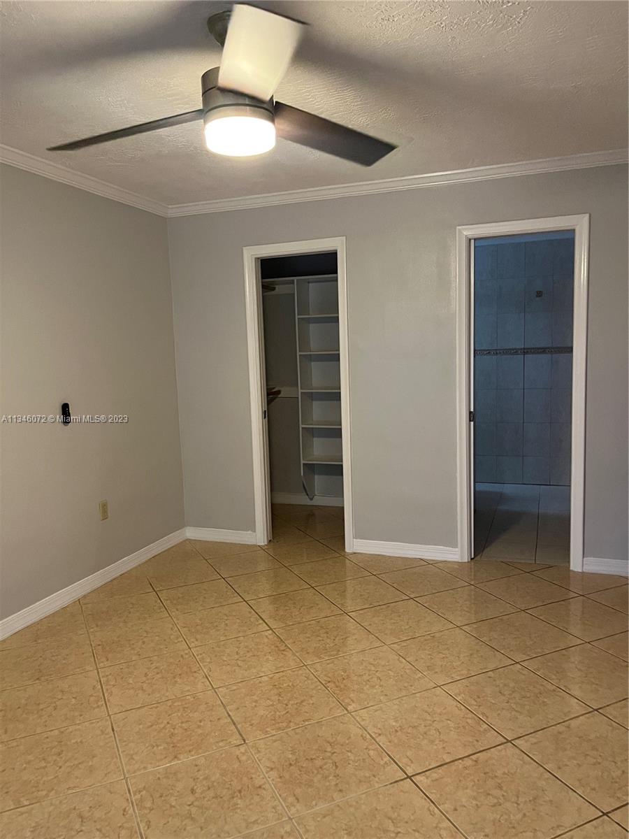 SUNRISE GOLF VILLAGE SEC - Residential Lease