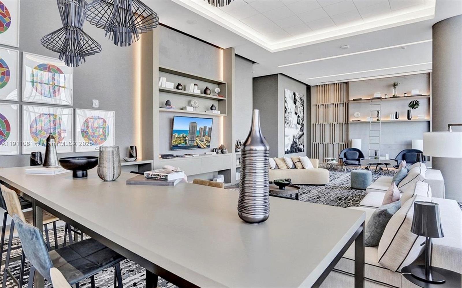 4010 SOUTH OCEAN CONDO HO - Residential