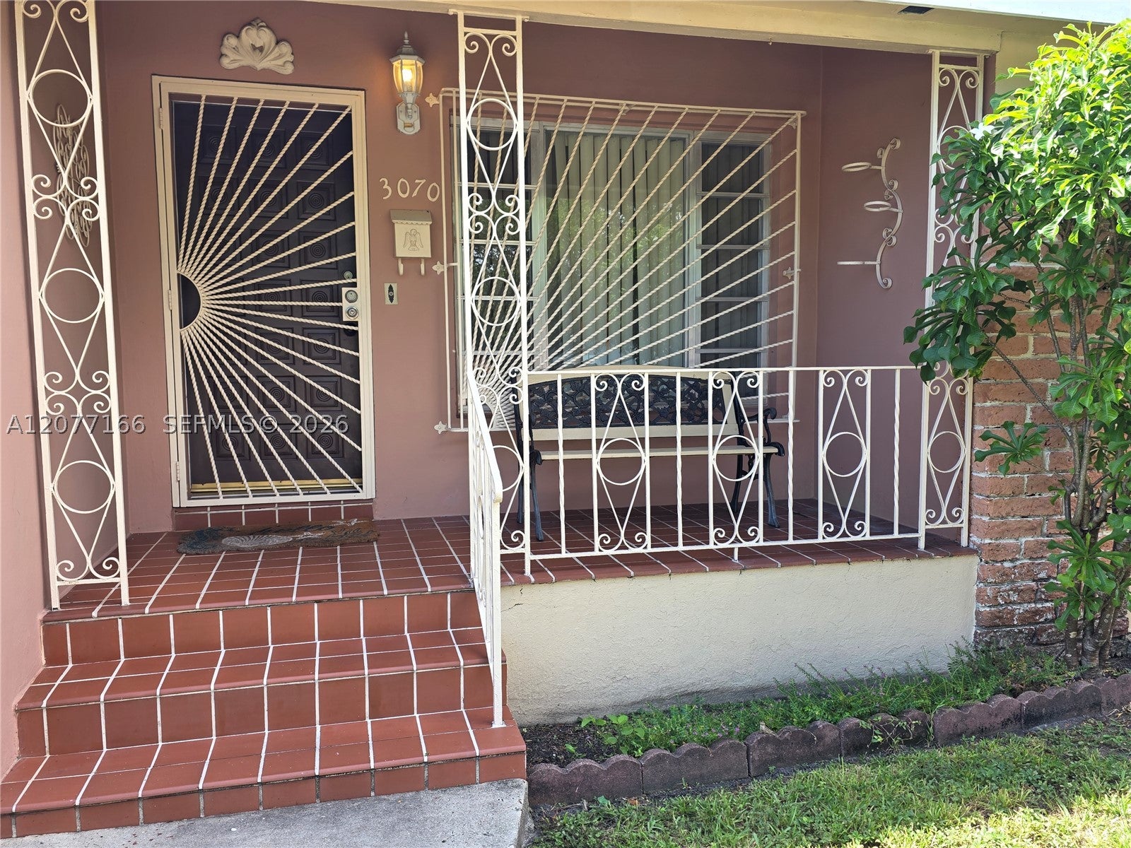 3070 NW 6th St