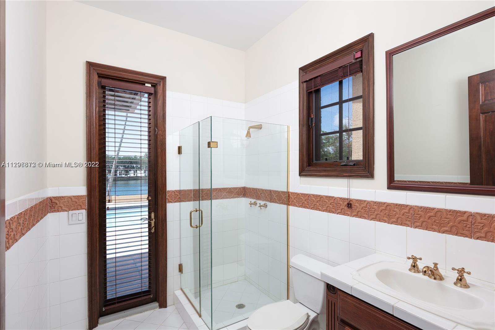 HAMMOCK LAKE PARK - Residential