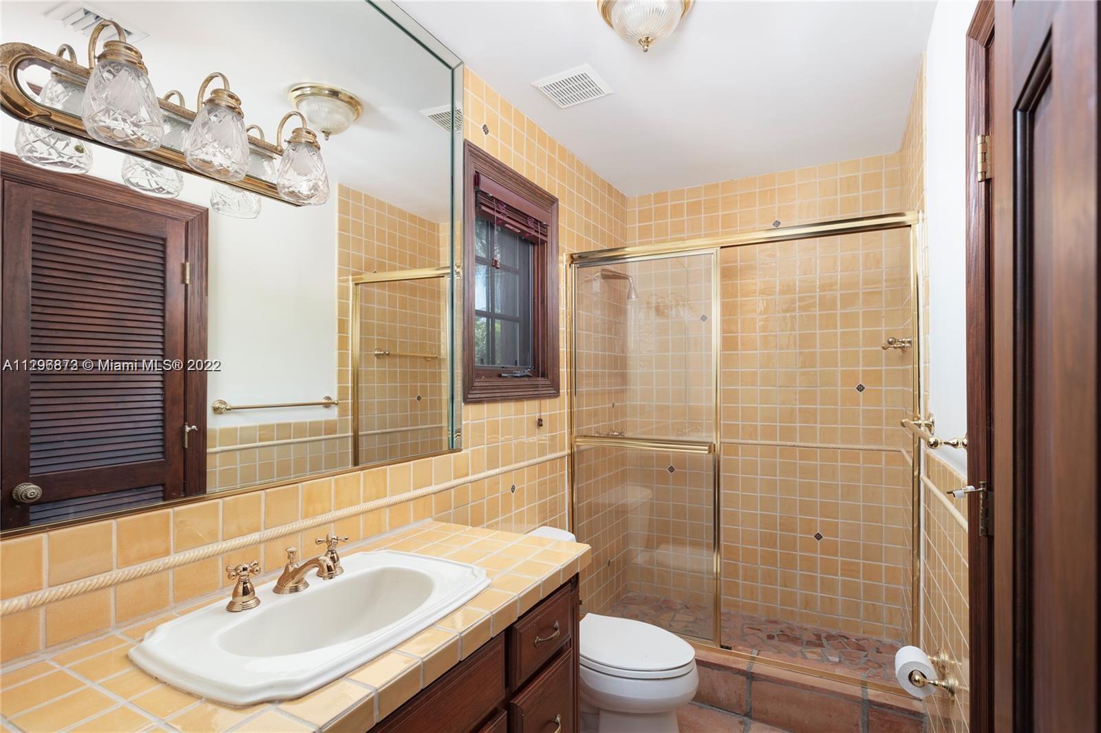 HAMMOCK LAKE PARK - Residential