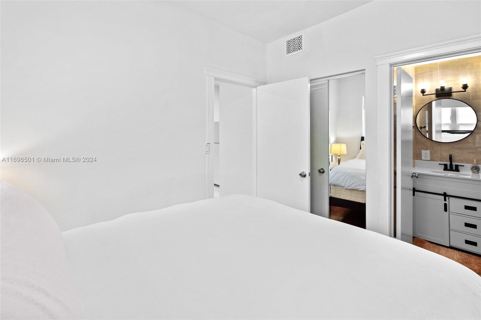 WINDSOR PLAZA CONDO - Residential Lease