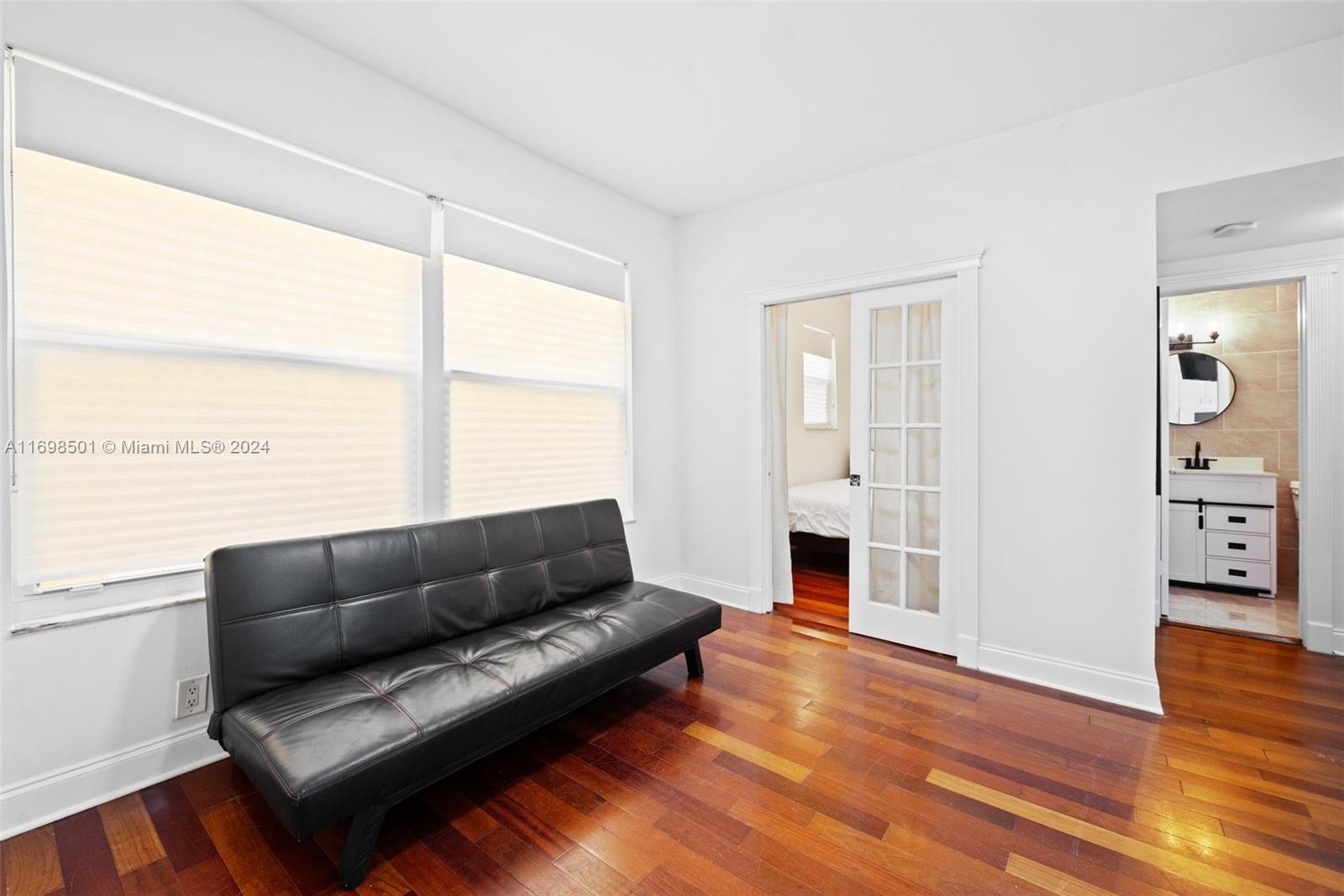 WINDSOR PLAZA CONDO - Residential Lease