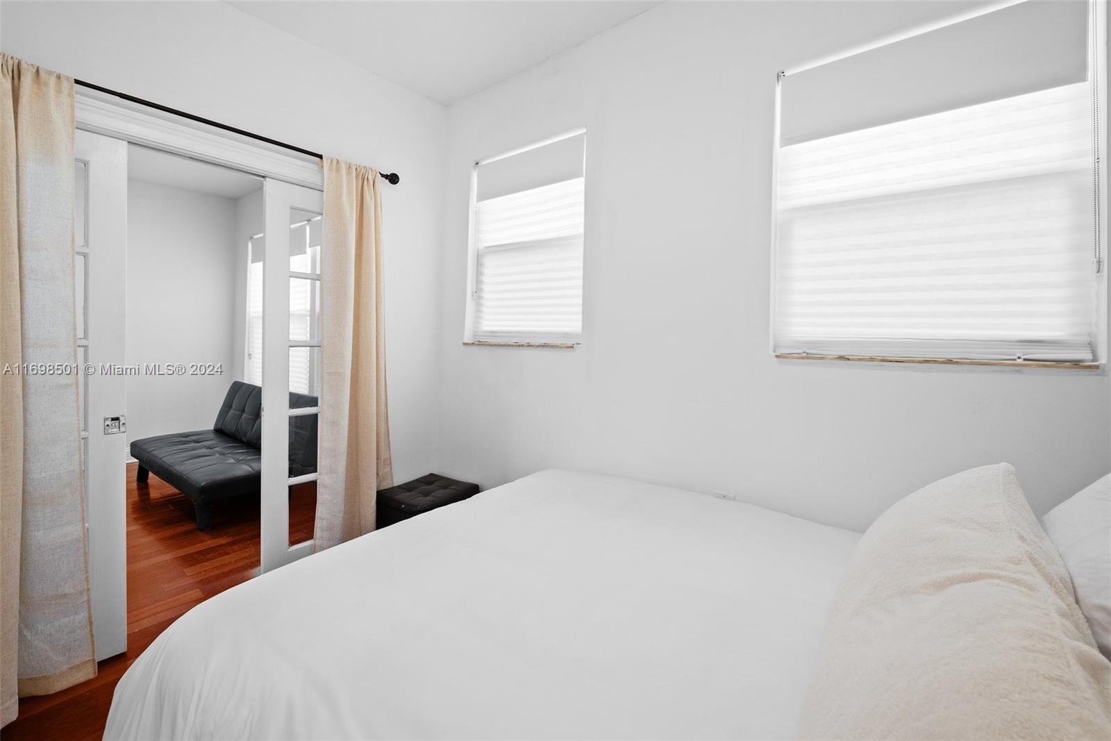 WINDSOR PLAZA CONDO - Residential Lease