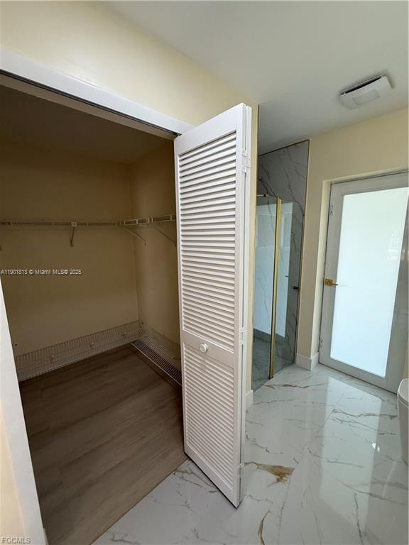 LAKEWOOD TERRACE - Residential