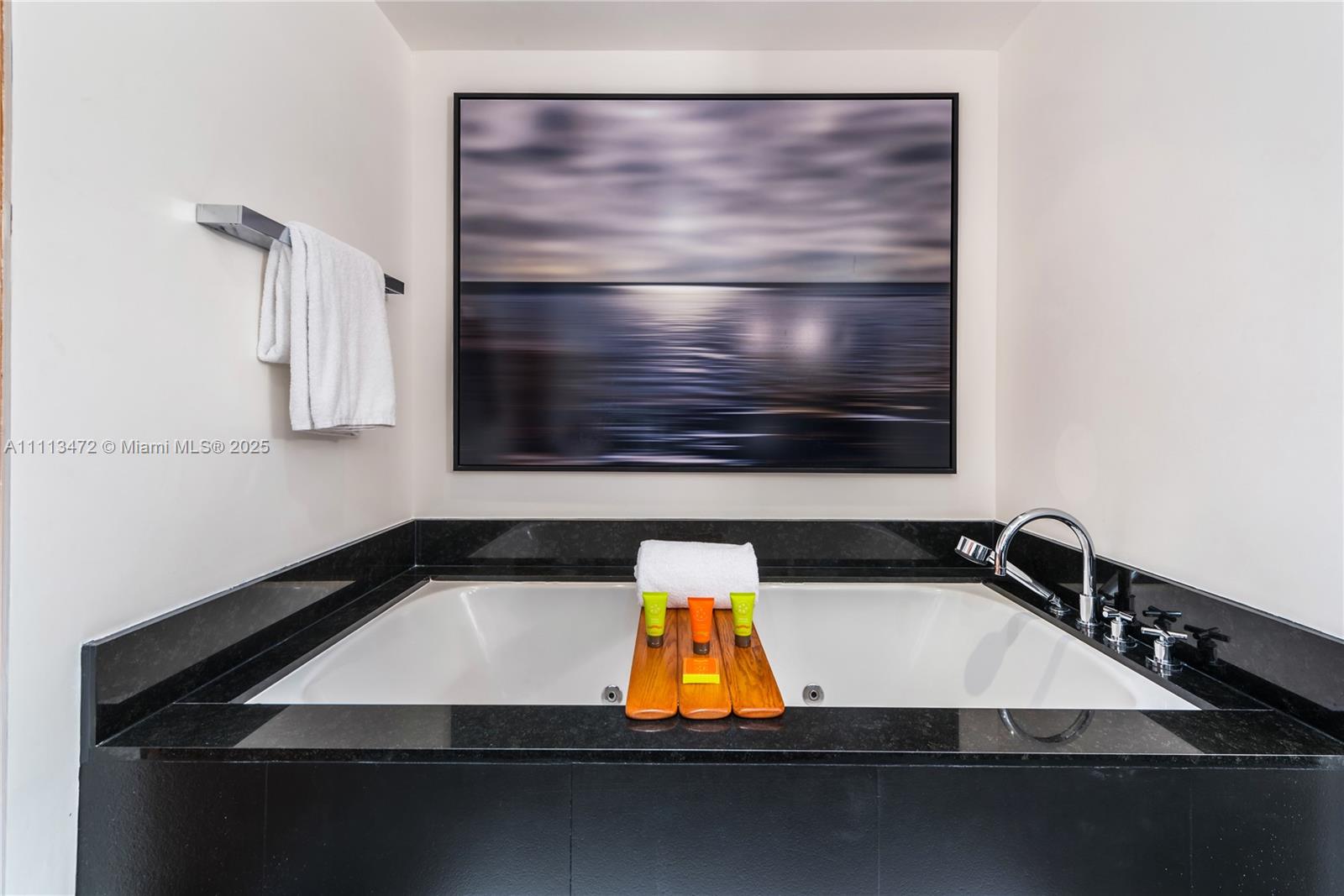 SETAI RESORT & RESIDENCES - Residential Lease