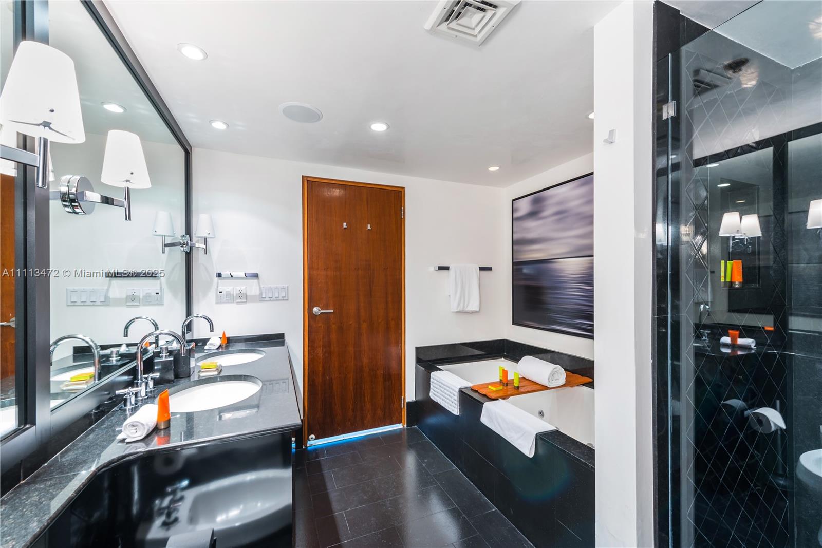 SETAI RESORT & RESIDENCES - Residential Lease