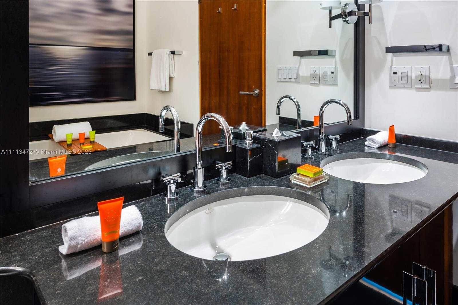 SETAI RESORT & RESIDENCES - Residential Lease