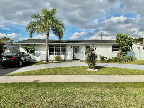8855 SW 17th Ter 0 Miami FL 33165