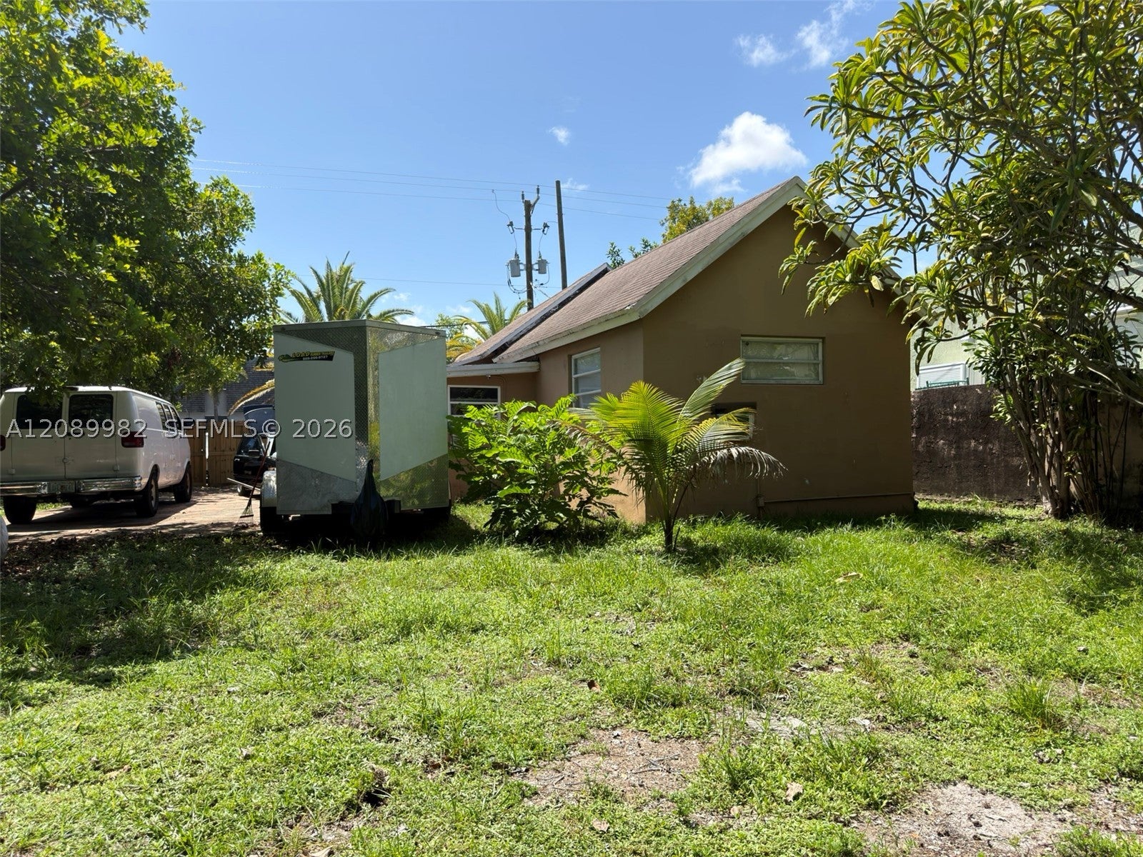 113 SE 4th St