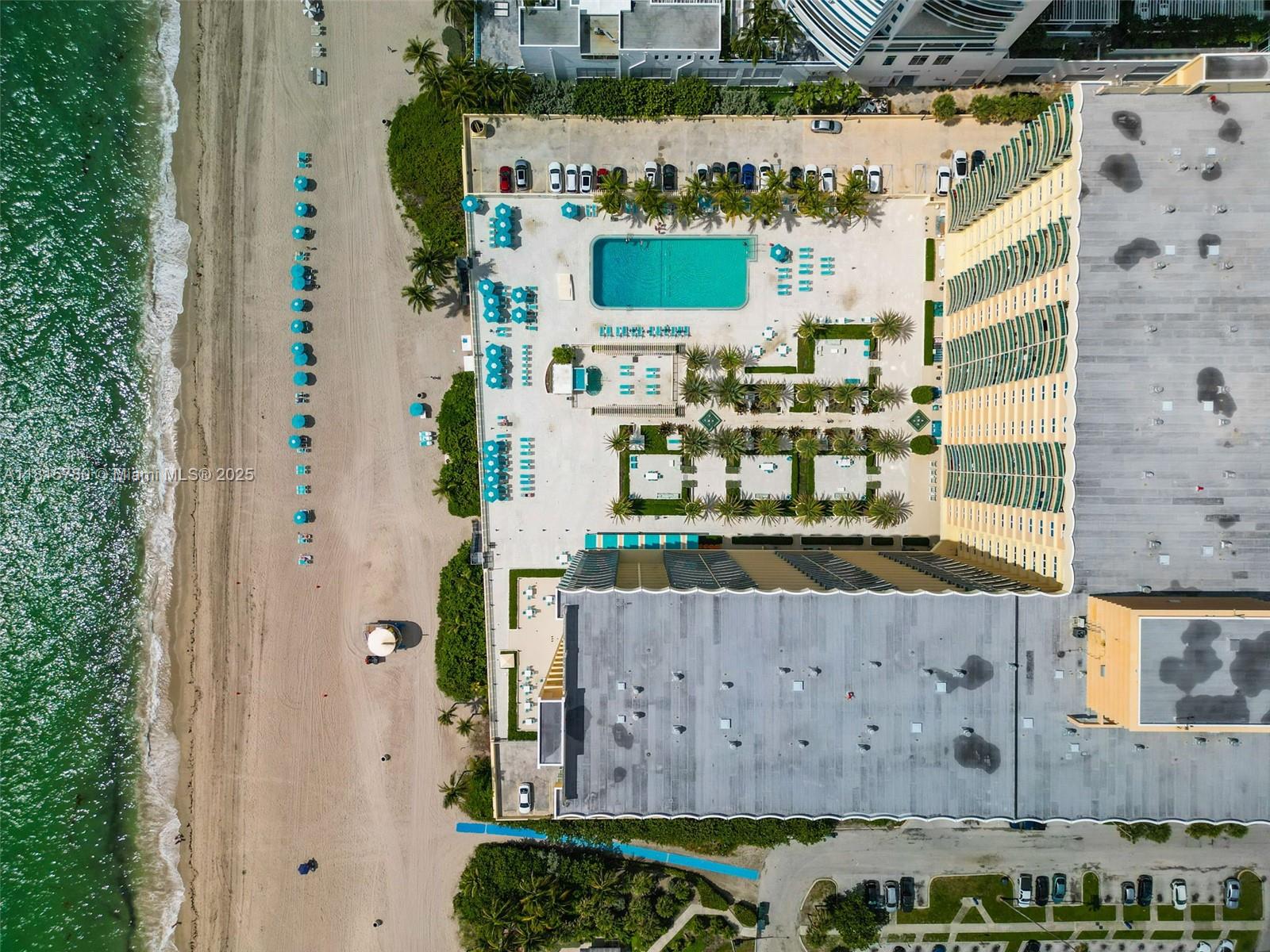 WAVE CONDOMINIMUM - Residential