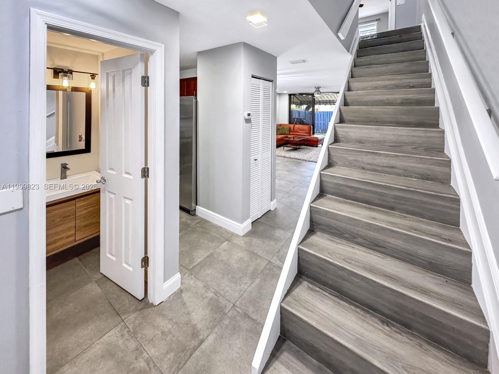 SOUTHPORT TOWNHOMES - Residential