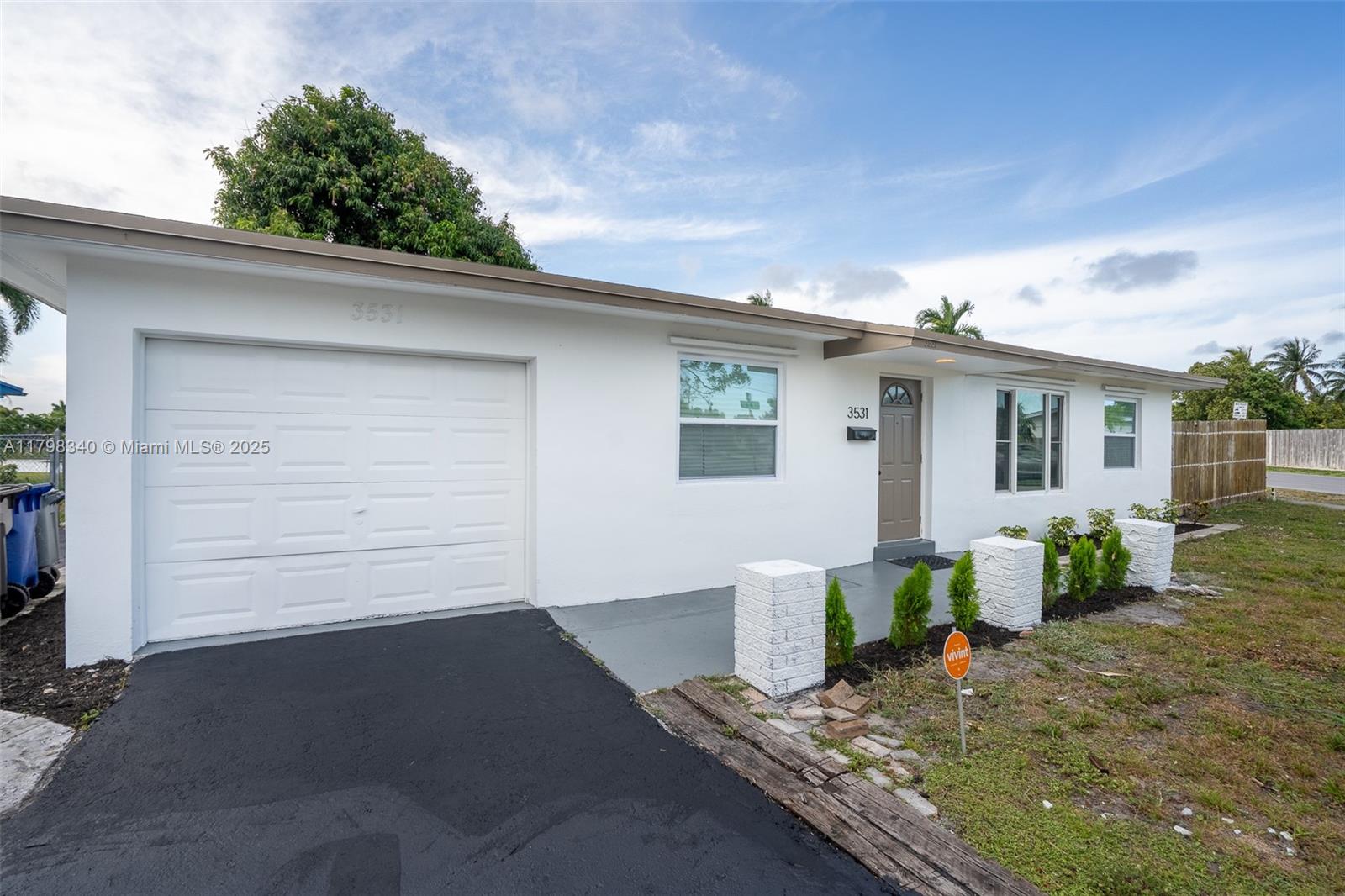 3531 NW 26th St
