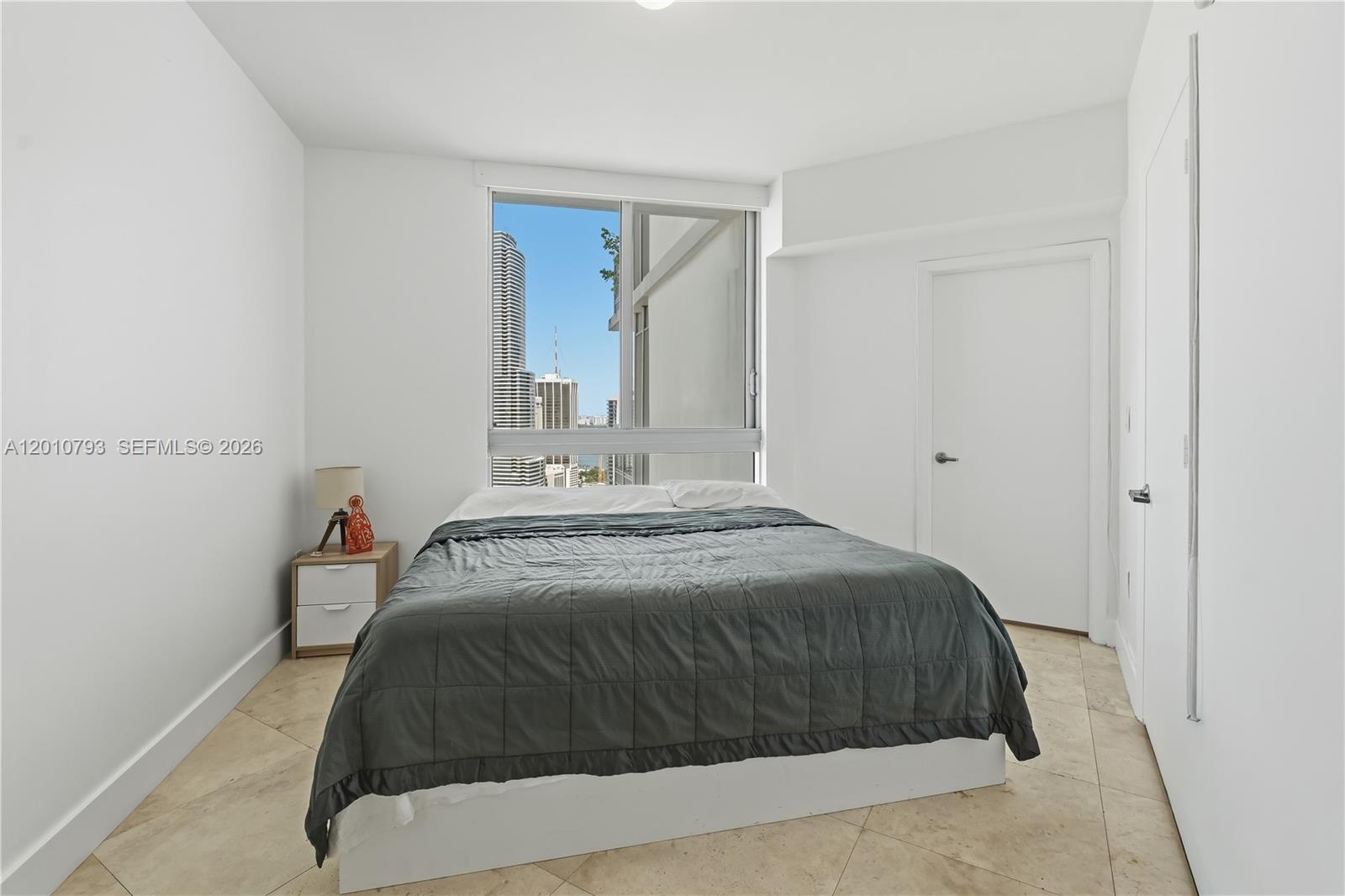 WIND CONDO - Residential
