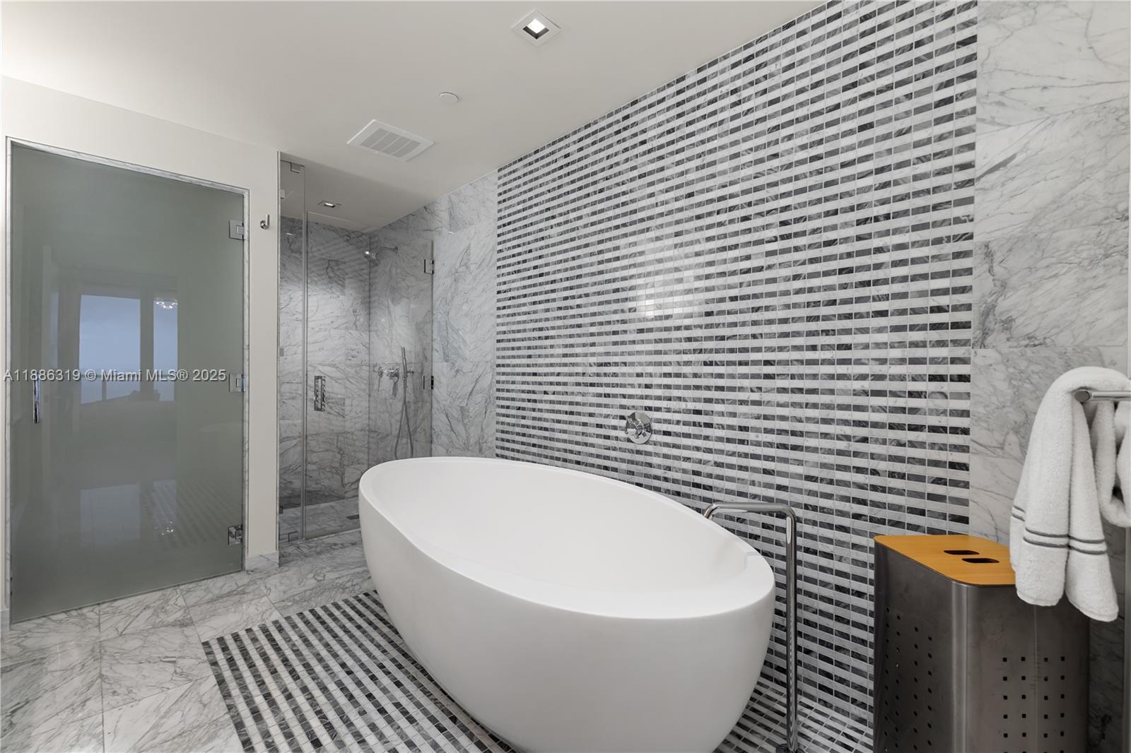 Elysee Miami Condominium - Residential Lease