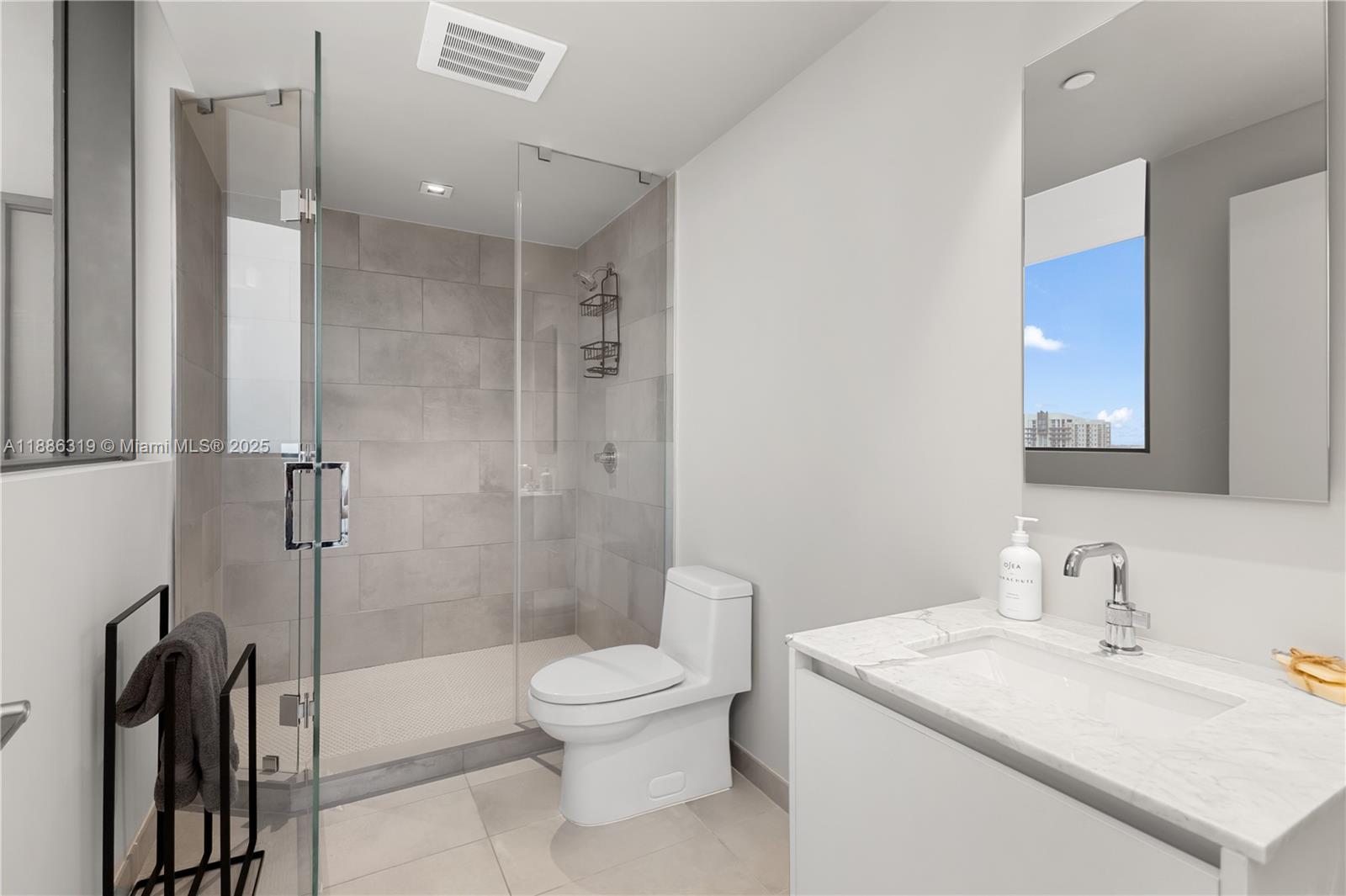 Elysee Miami Condominium - Residential Lease