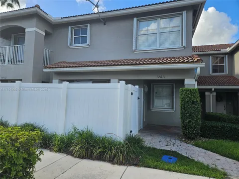12611 SW 54th Ct Unit 12611, Miramar, FL 33027 - MLS#: A11754925