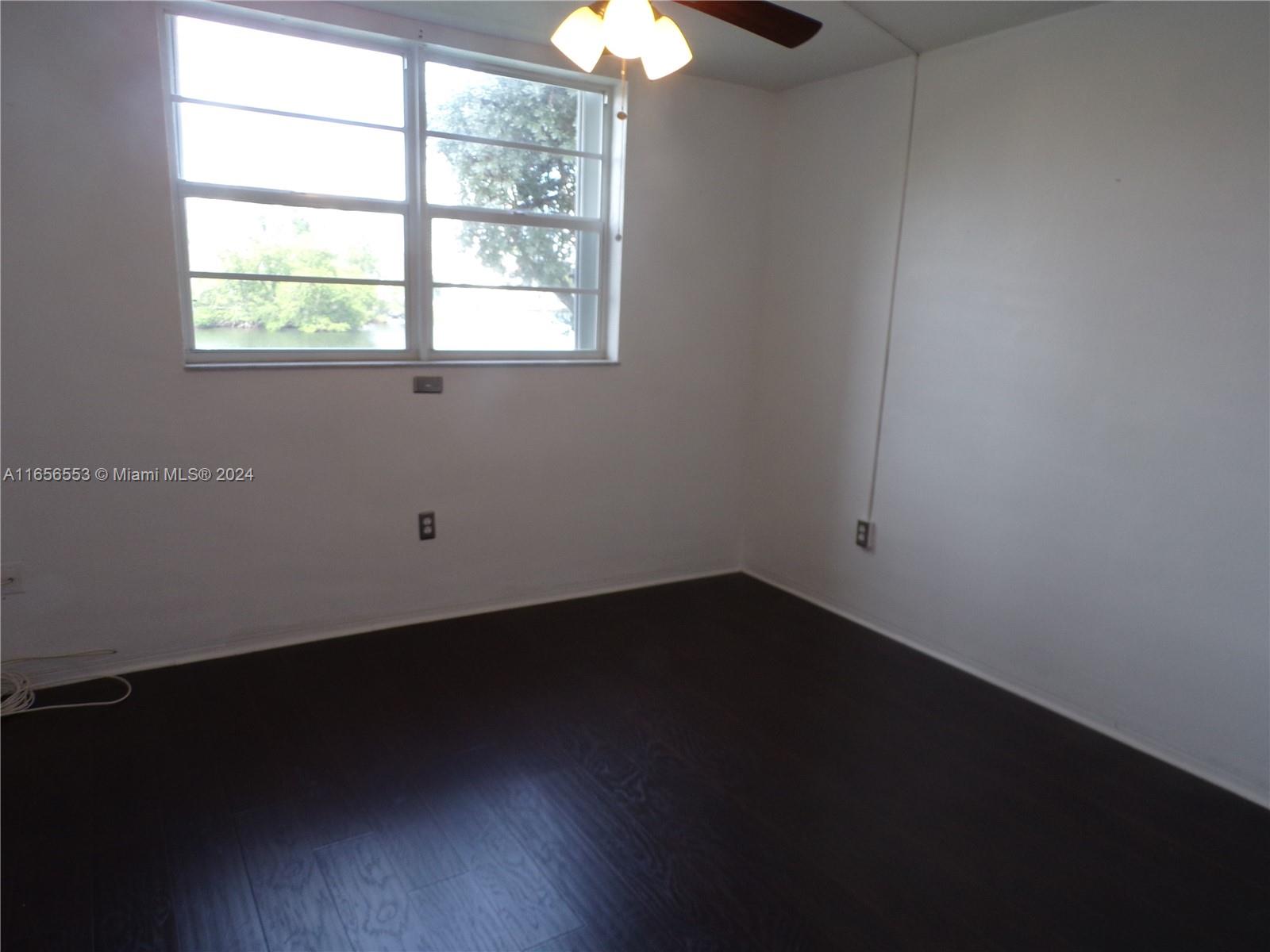 POINT EAST SEC 4 CONDO - Residential