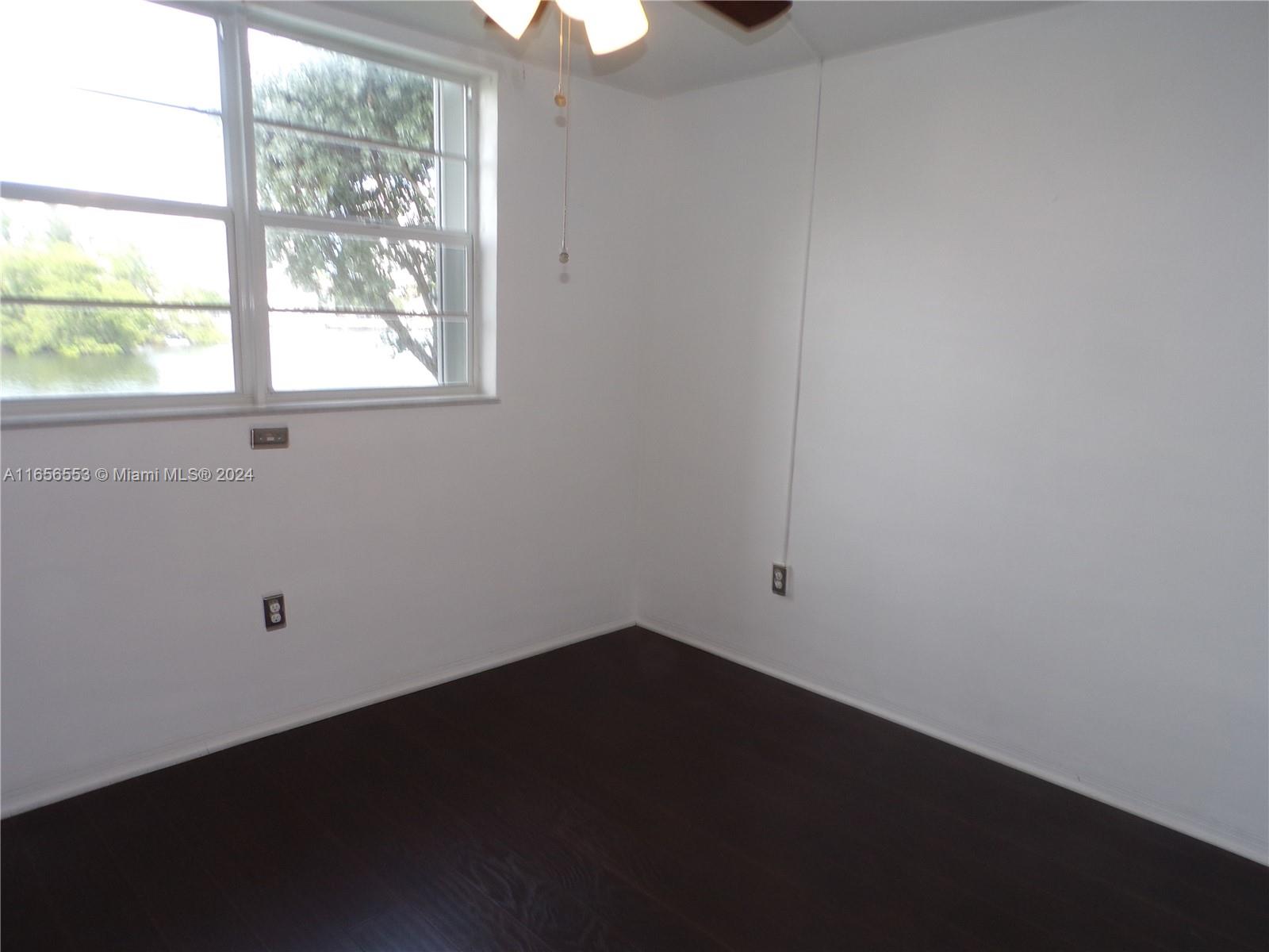 POINT EAST SEC 4 CONDO - Residential