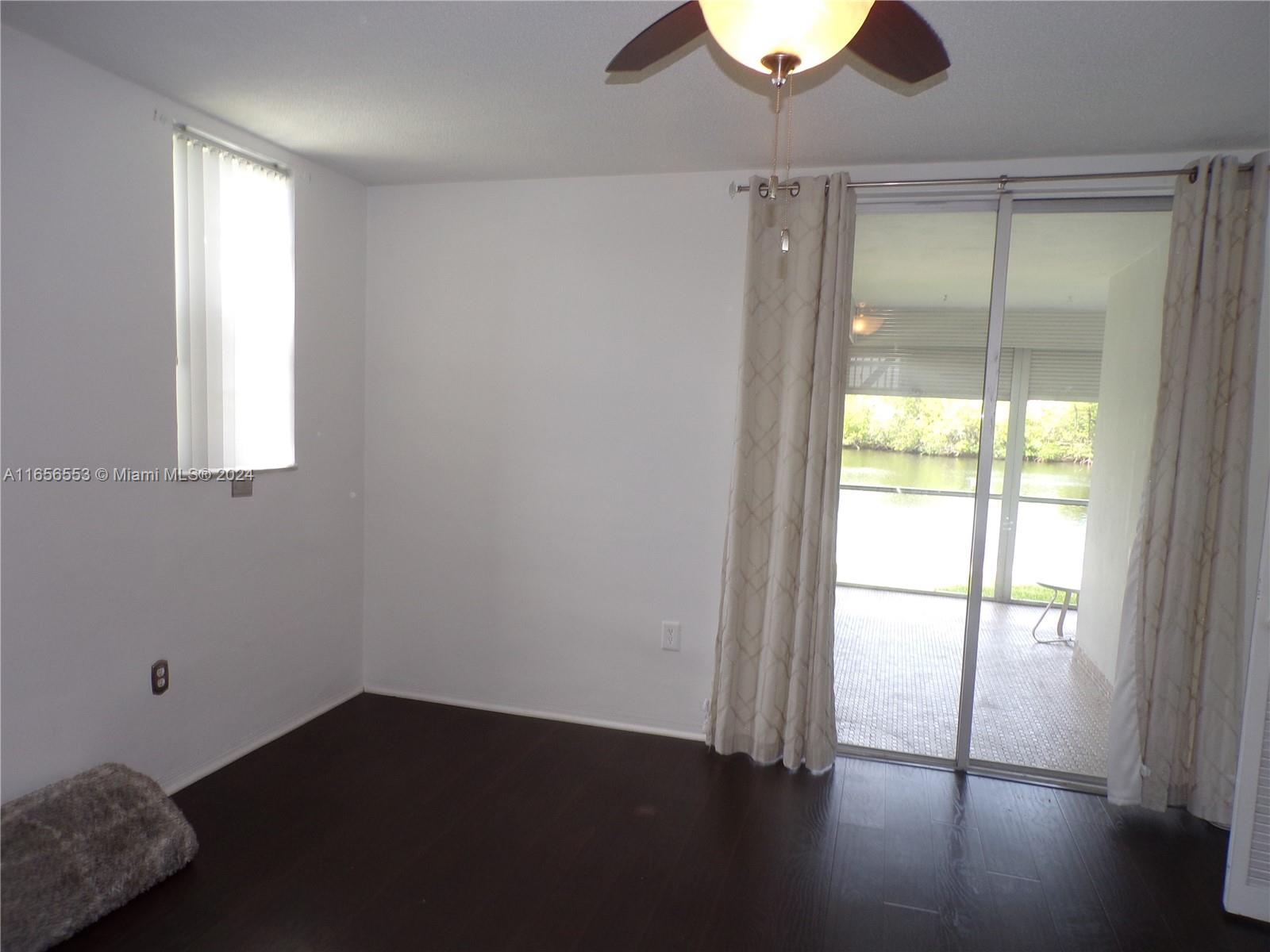 POINT EAST SEC 4 CONDO - Residential